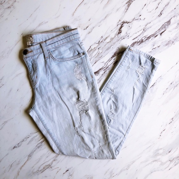Current/Elliott Denim - Current Elliott Stiletto Light Distressed Jean